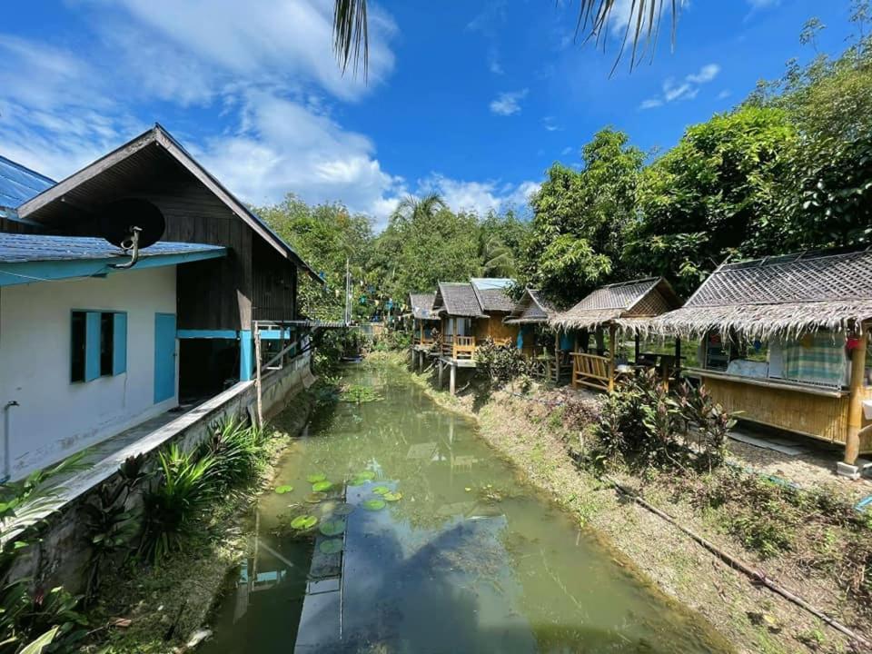 Nakhon Si Ban Na Homestay Nakhon Si Thammarat Exterior photo